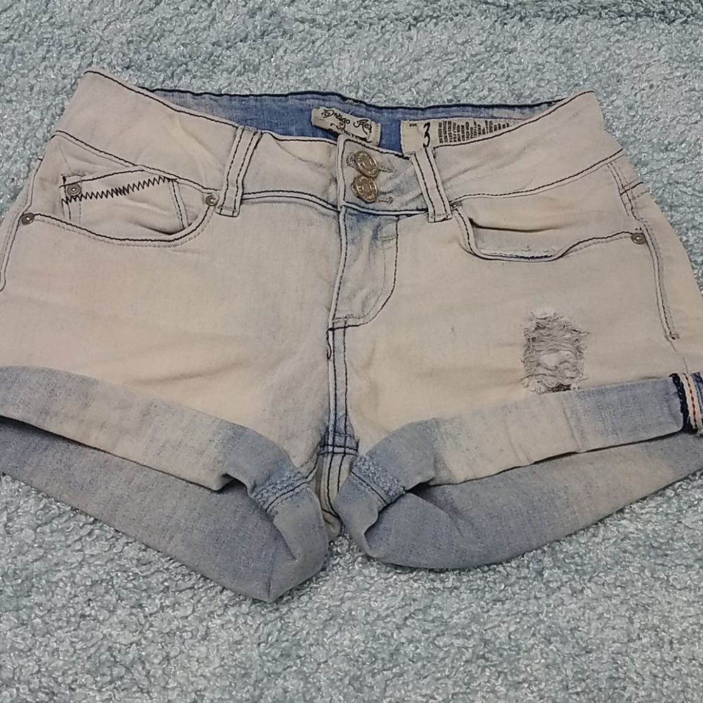 Jean shorts - Picture 1 of 3